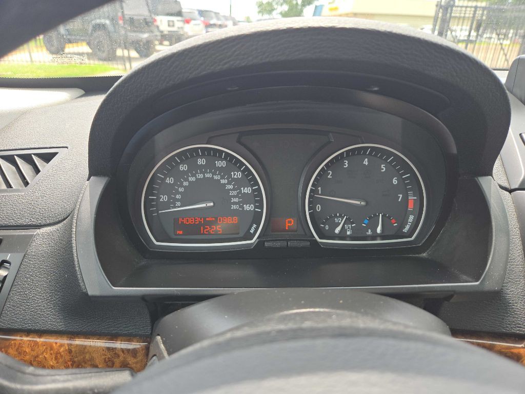 2010 BMW X3 Image 27