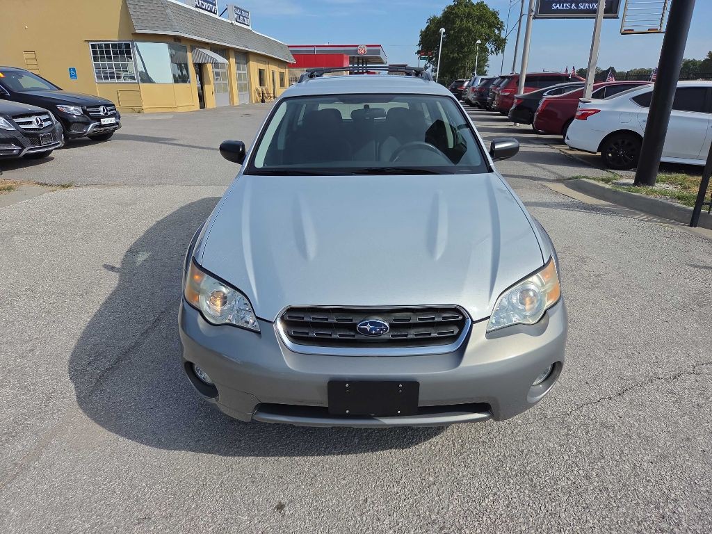 2006 Subaru Outback Image 8