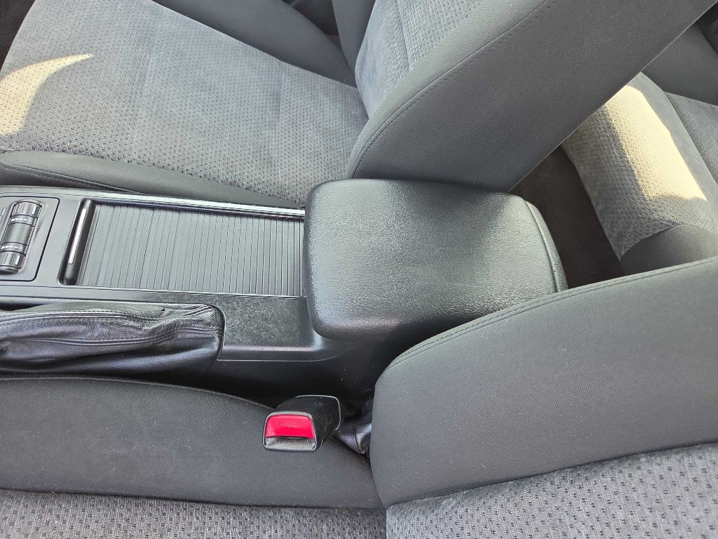 2006 Subaru Outback Image 13
