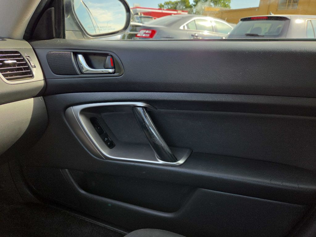 2006 Subaru Outback Image 21