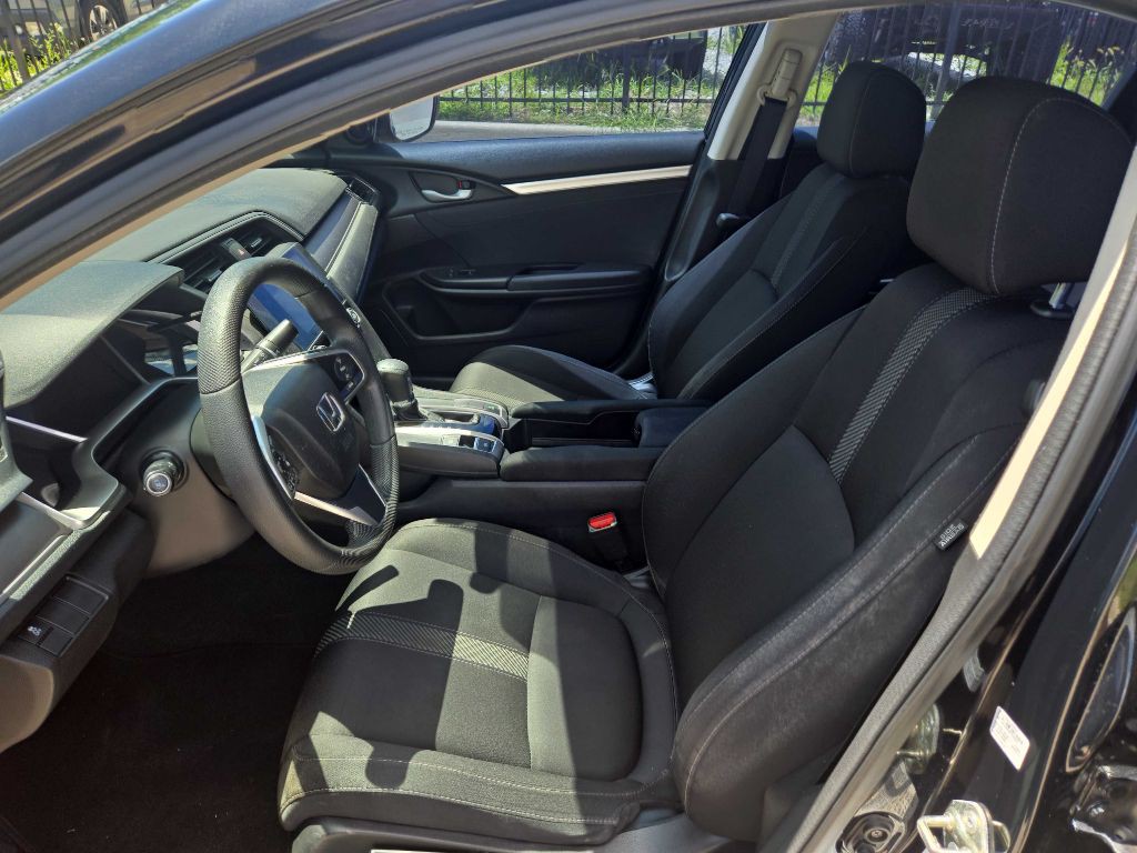2016 Honda Civic Image 9