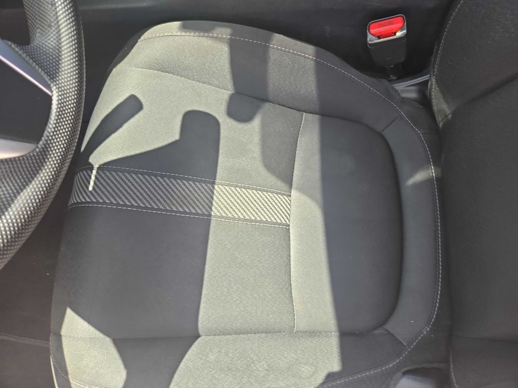 2016 Honda Civic Image 12