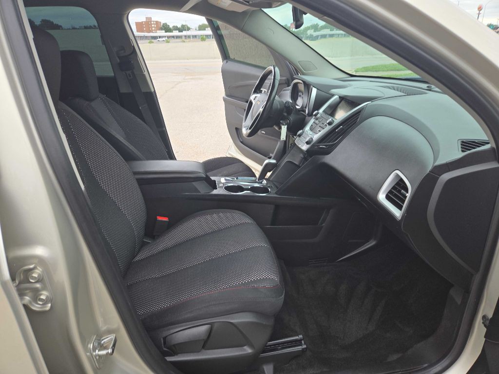 2015 Chevrolet Equinox Image 22