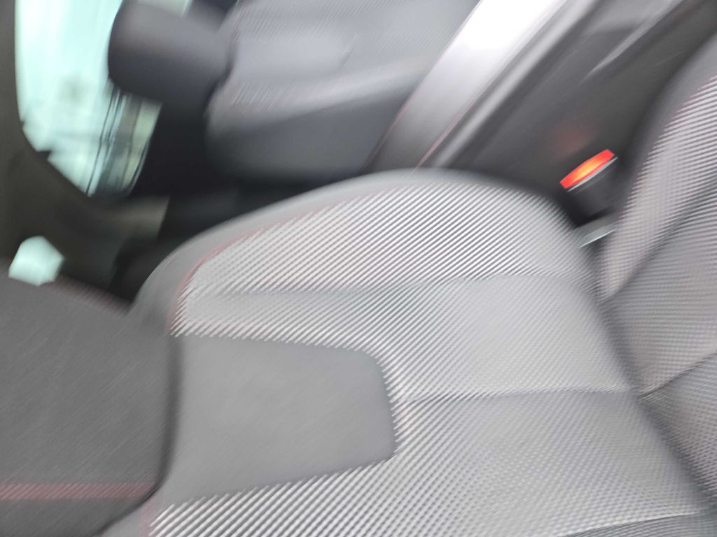2015 Chevrolet Equinox Image 25
