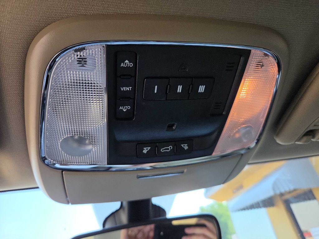 2018 Jeep Grand Cherokee Image 25