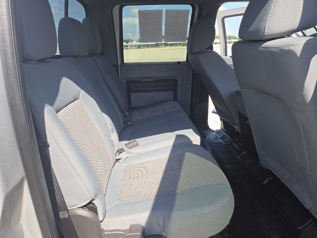 2015 Ford F-350 Image 18