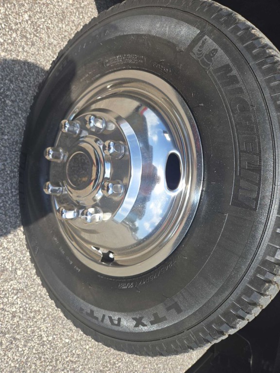 2015 Ford F-350 Image 39