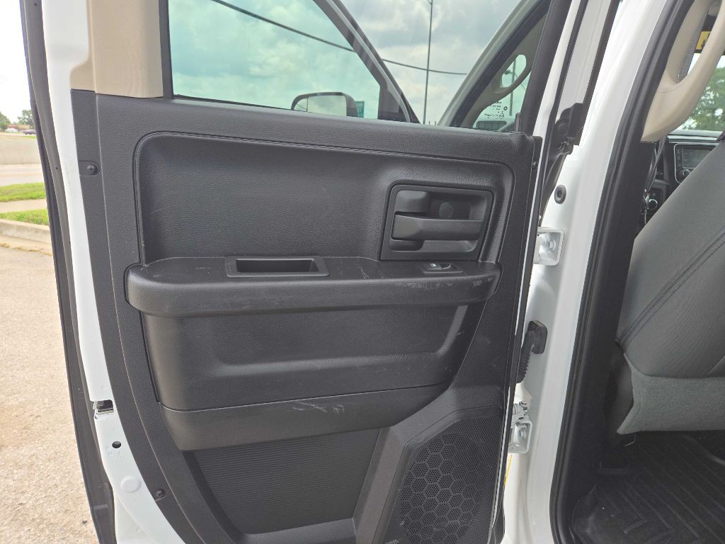 2015 RAM 1500 Image 15