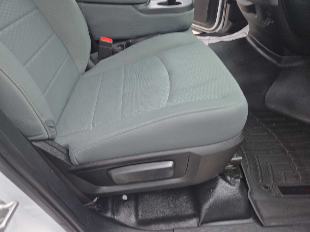 2015 RAM 1500 Image 24