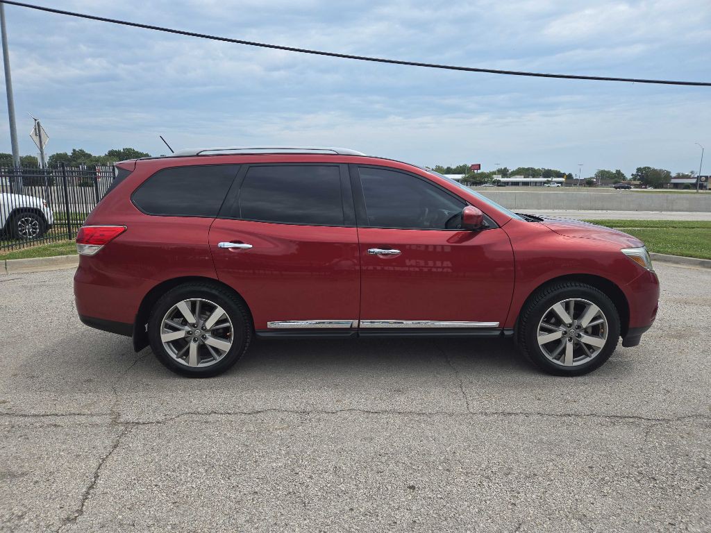 2014 Nissan Pathfinder Image 6