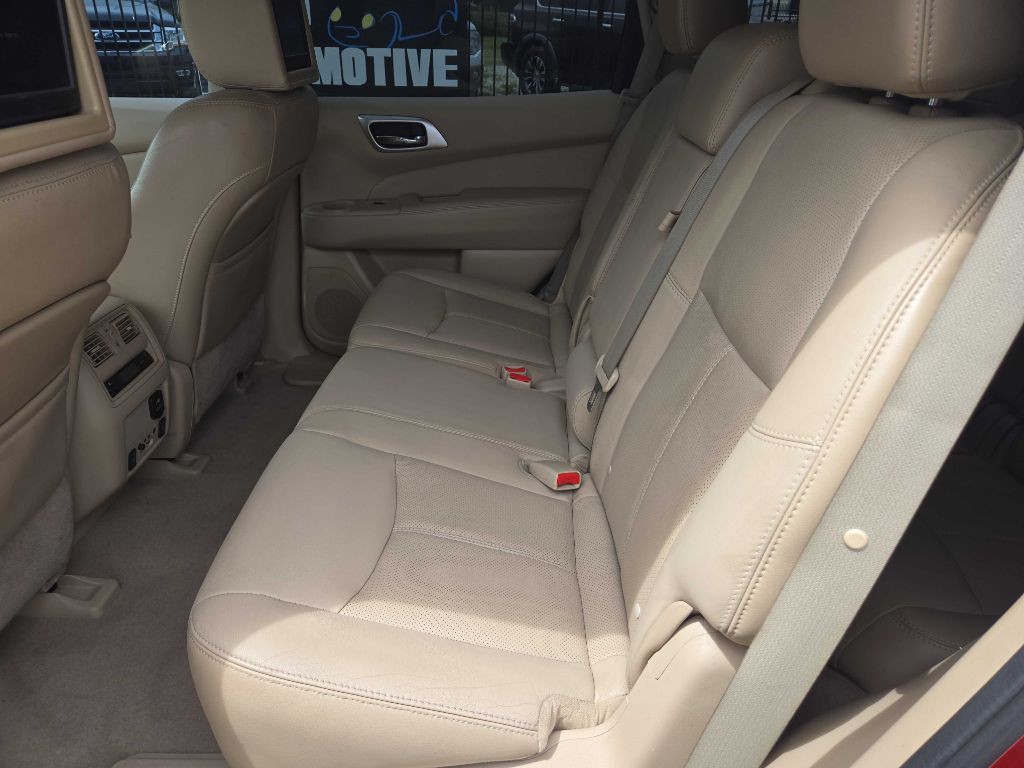 2014 Nissan Pathfinder Image 13