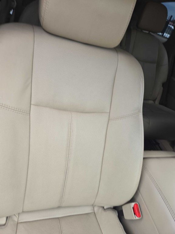 2014 Nissan Pathfinder Image 25