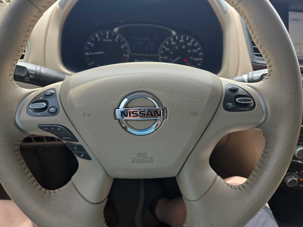 2014 Nissan Pathfinder Image 27