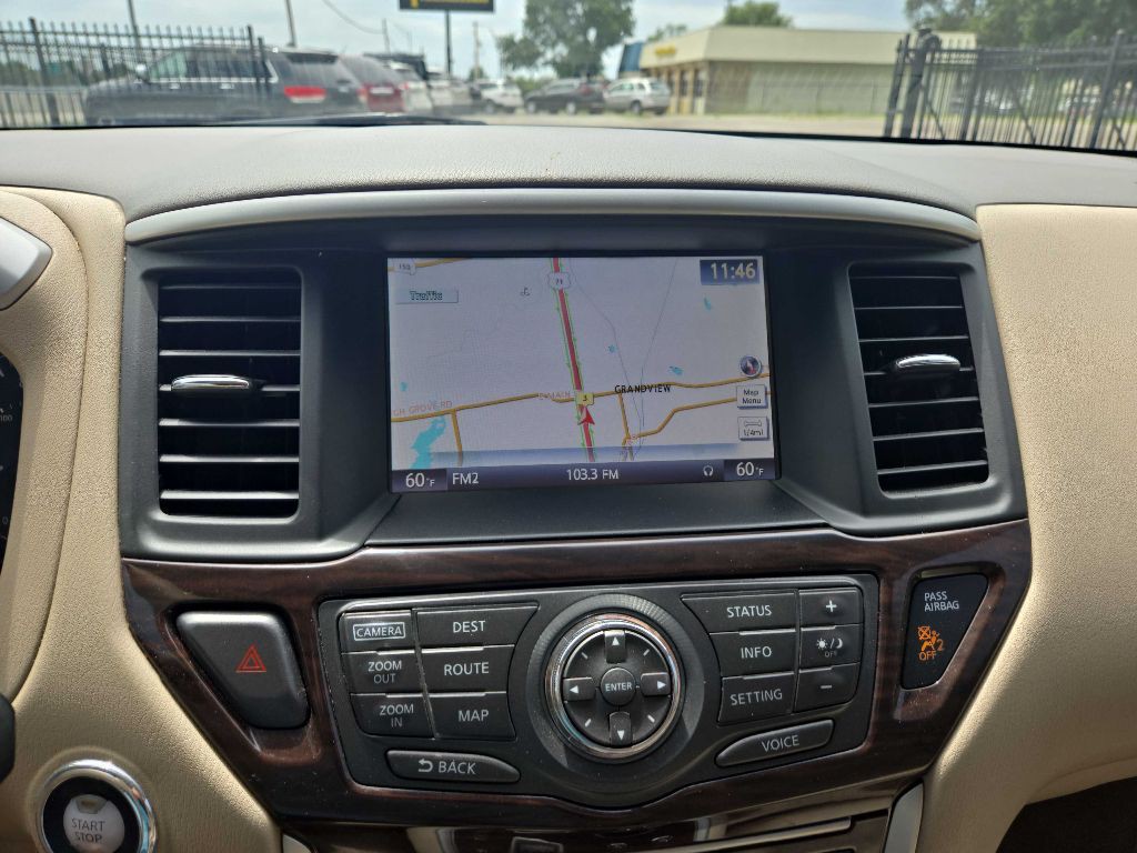2014 Nissan Pathfinder Image 28
