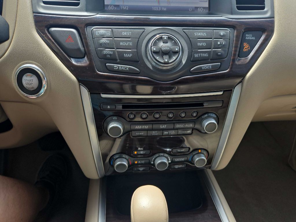 2014 Nissan Pathfinder Image 29