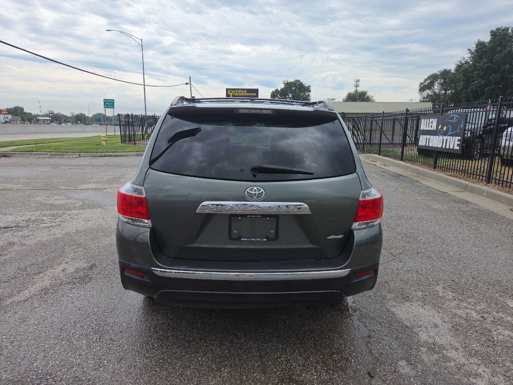 2013 Toyota Highlander Image 5