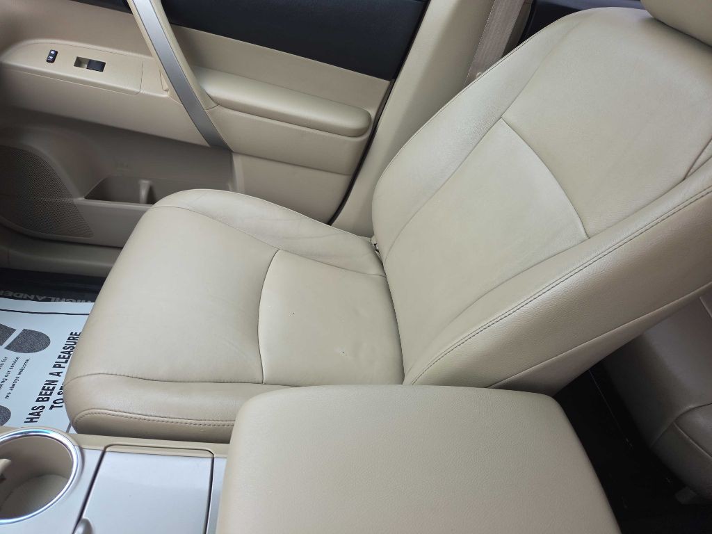 2013 Toyota Highlander Image 17