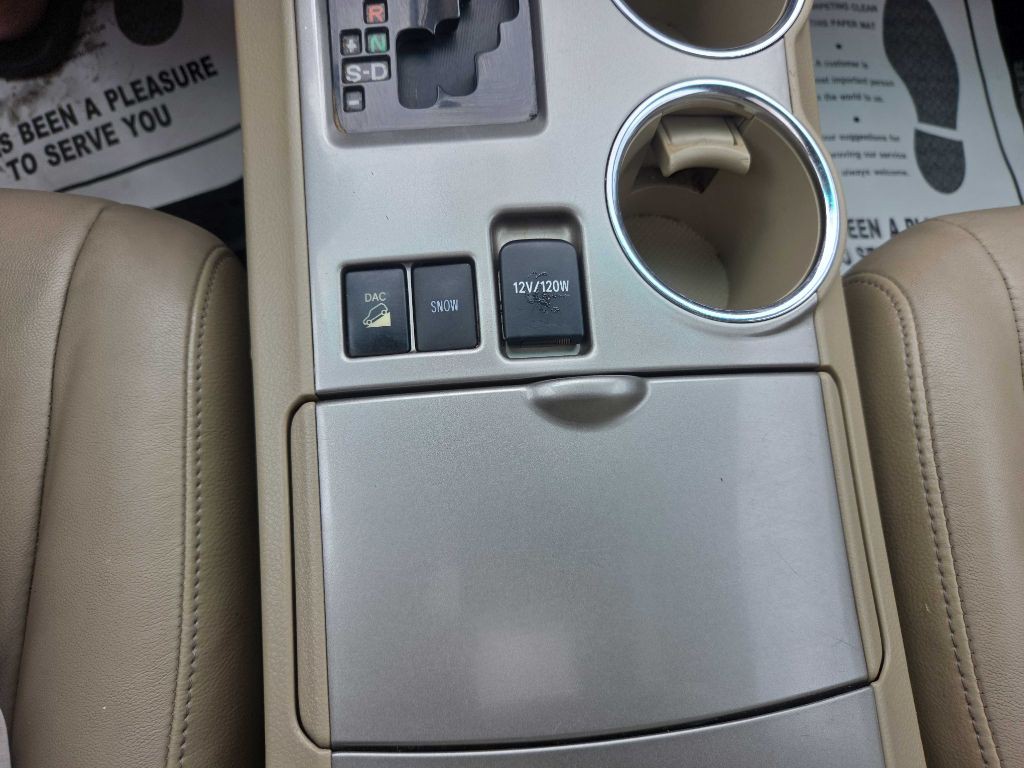 2013 Toyota Highlander Image 20