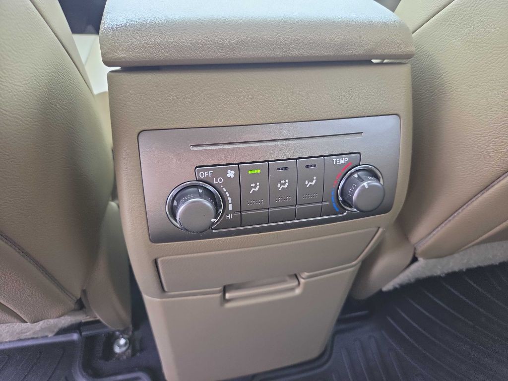 2013 Toyota Highlander Image 27