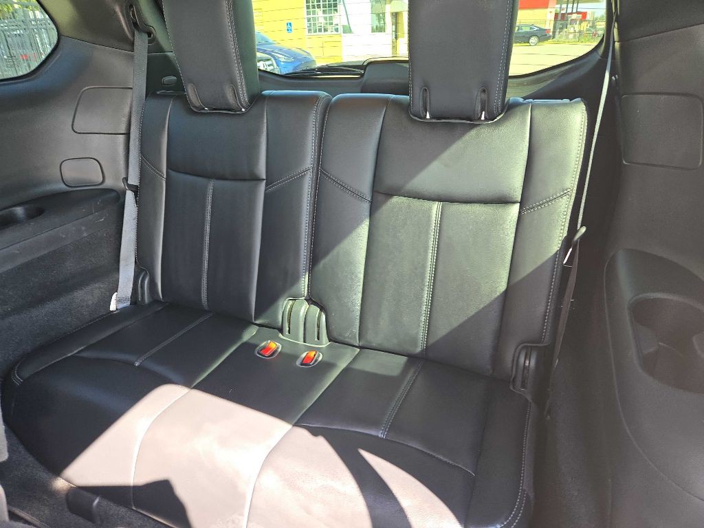 2019 Nissan Pathfinder Image 19