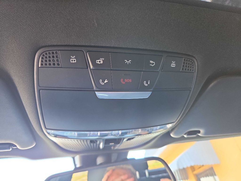 2019 Mercedes-Benz GLC-Class Image 21