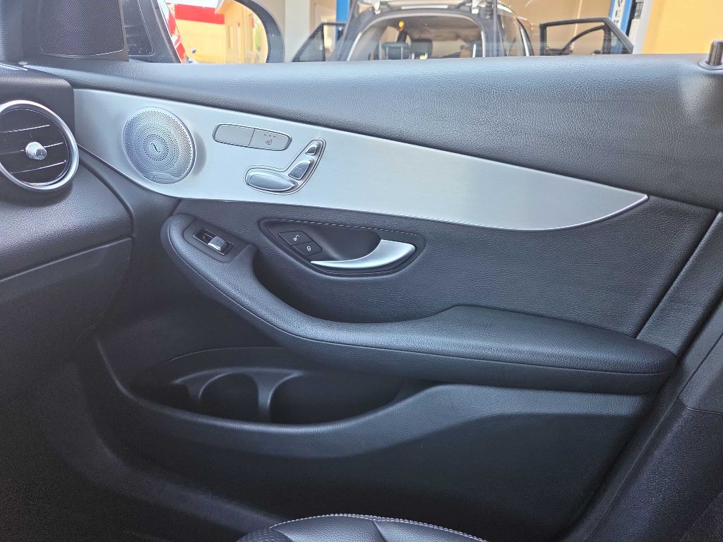 2019 Mercedes-Benz GLC-Class Image 22