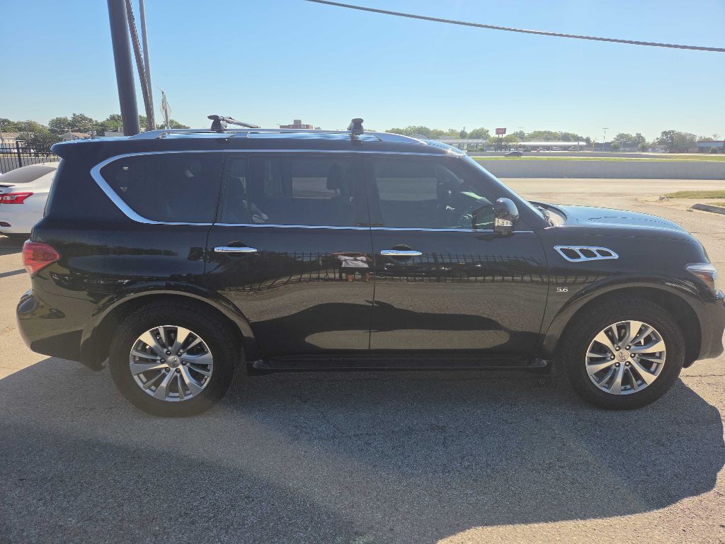 2017 INFINITI QX80 Image 6