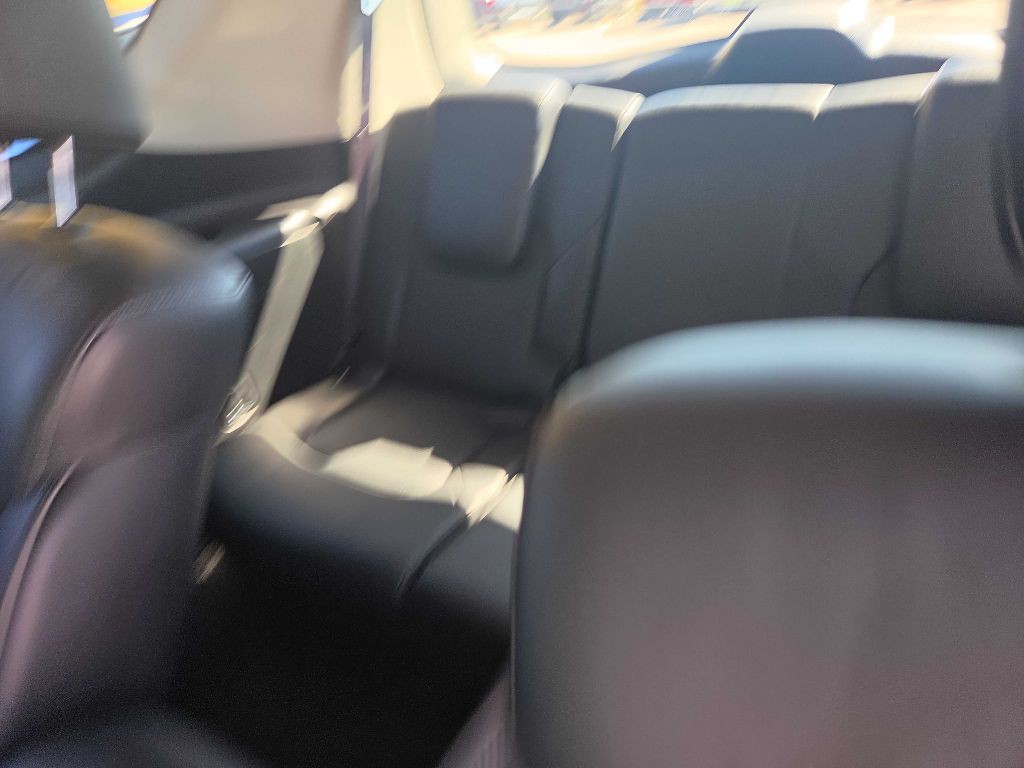 2017 INFINITI QX80 Image 30