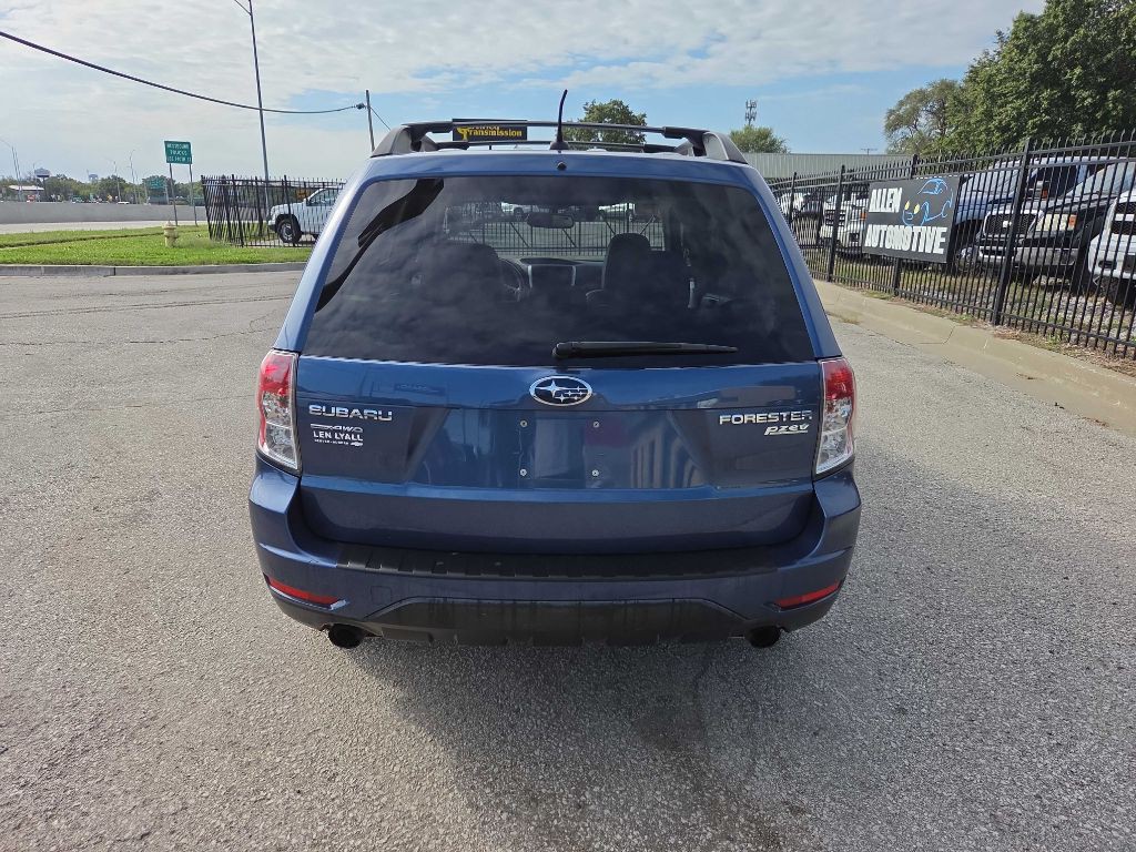 2013 Subaru Forester Image 4