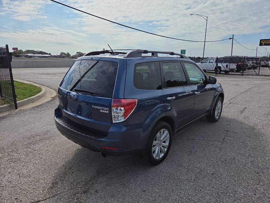 2013 Subaru Forester Image 5