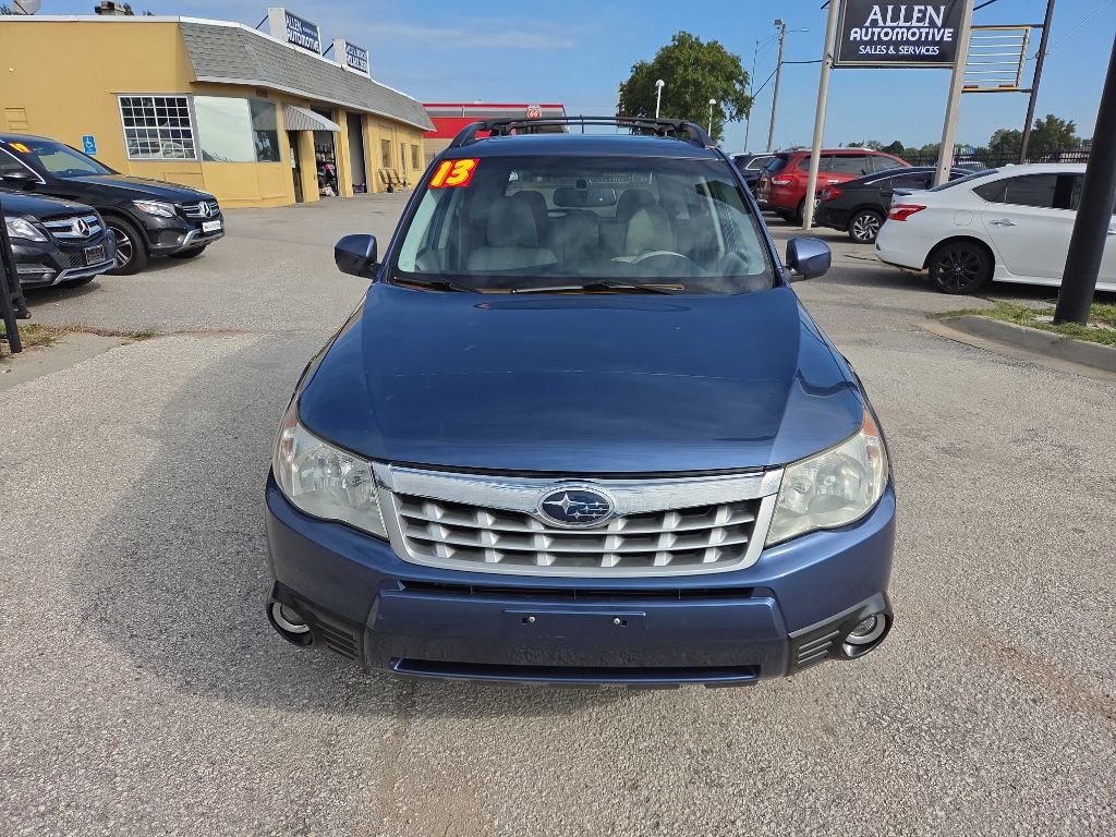 2013 Subaru Forester Image 8