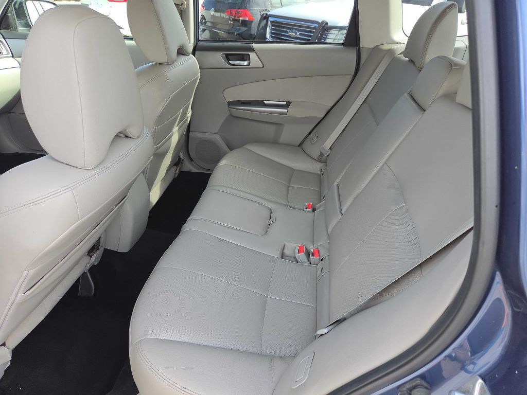 2013 Subaru Forester Image 26