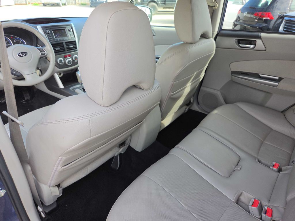 2013 Subaru Forester Image 27