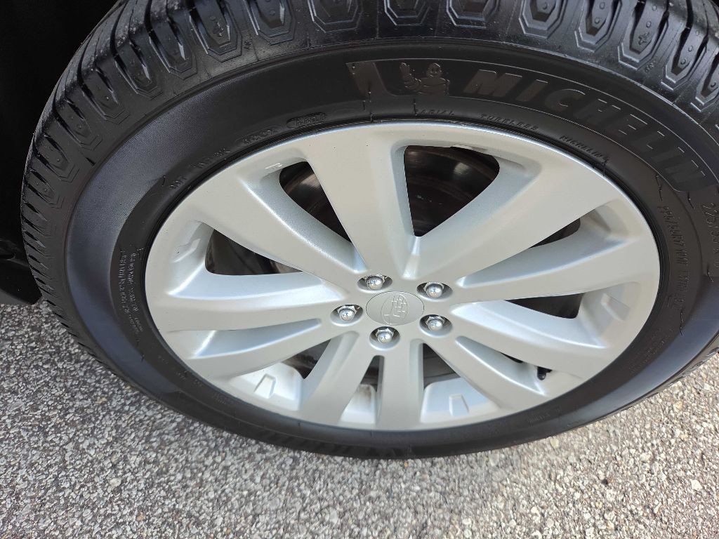 2013 Subaru Forester Image 38