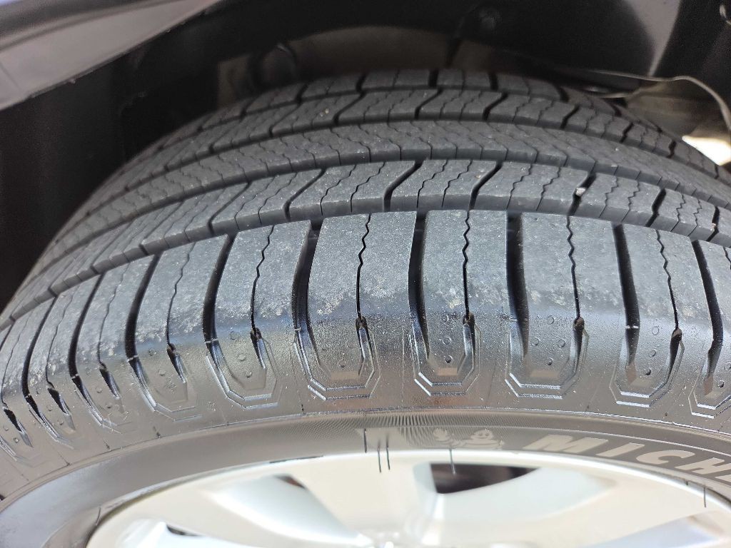 2013 Subaru Forester Image 39