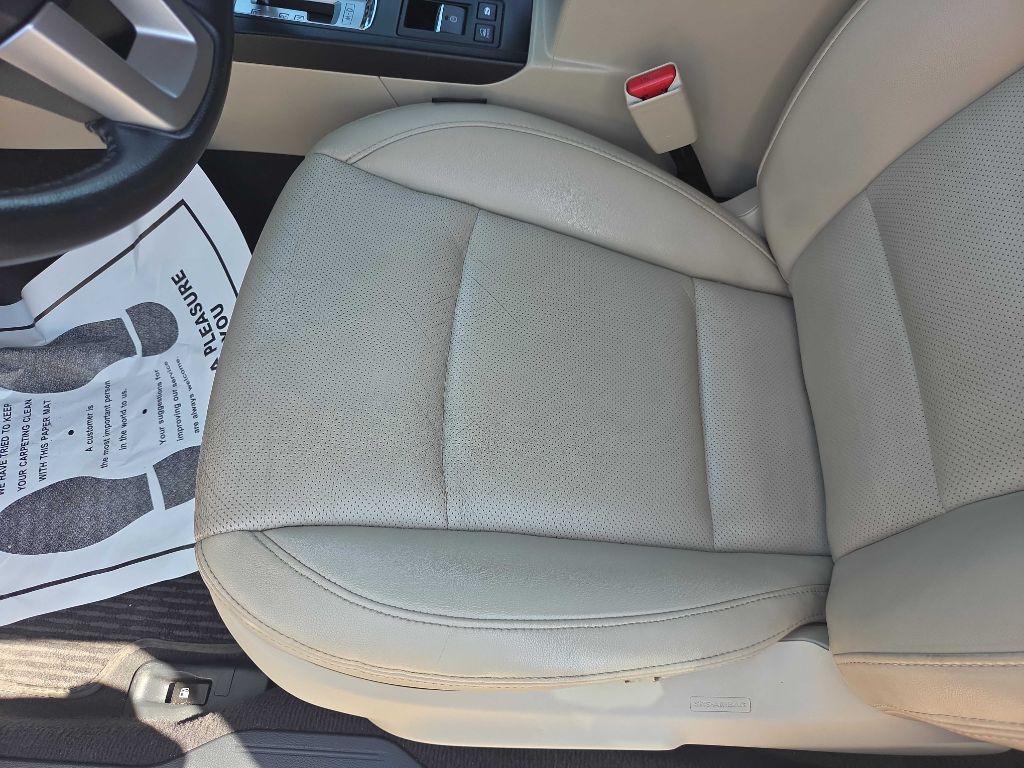 2017 Subaru Outback Image 11