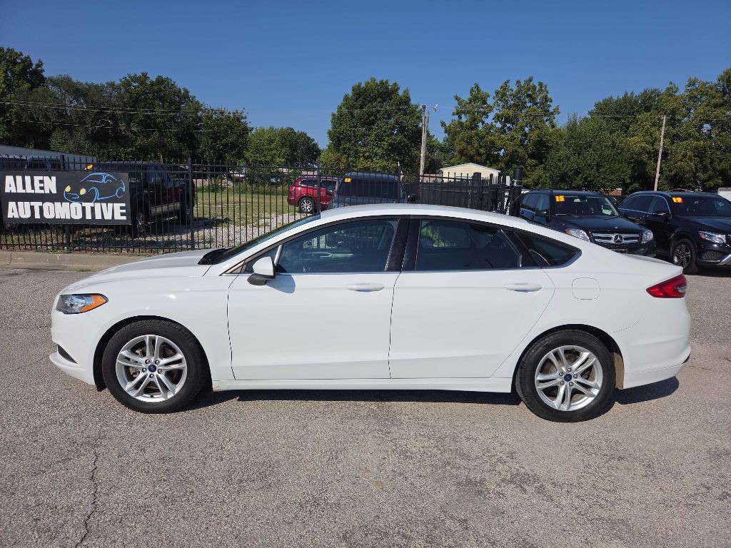 2018 Ford Fusion Image 2
