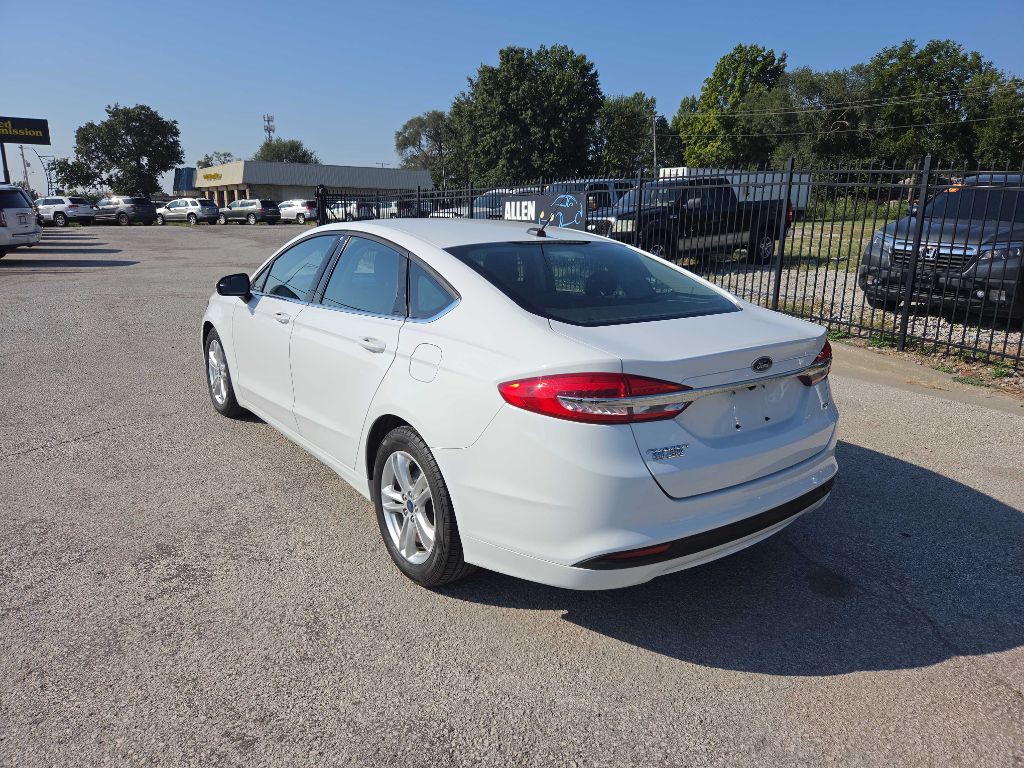 2018 Ford Fusion Image 3