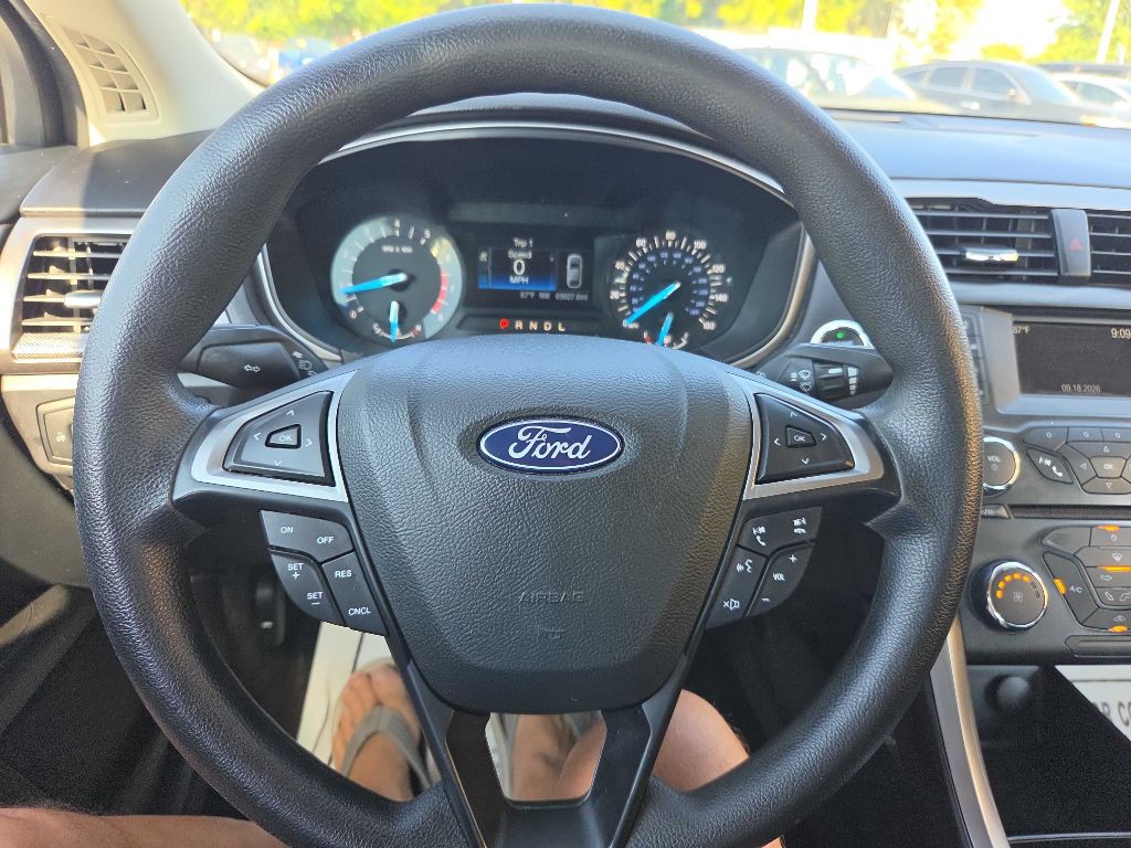 2018 Ford Fusion Image 15