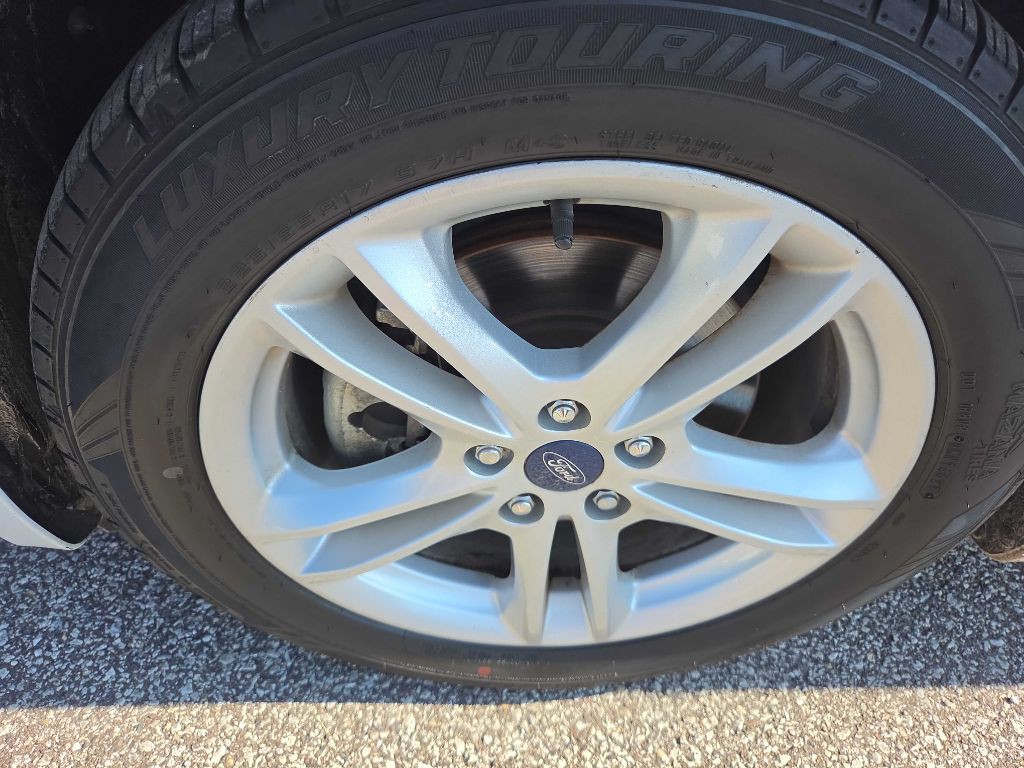 2018 Ford Fusion Image 32