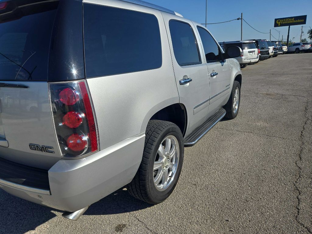2011 GMC Yukon Image 5