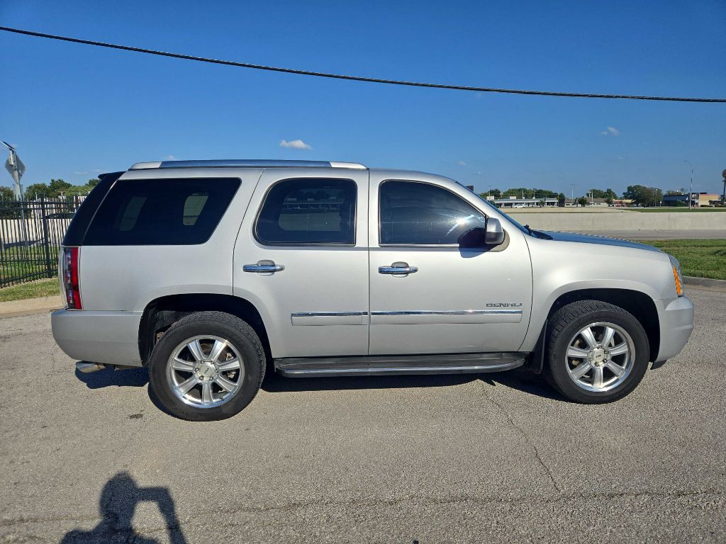 2011 GMC Yukon Image 6