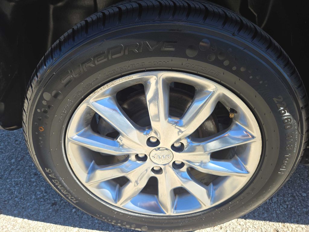 2015 Jeep Cherokee Image 27