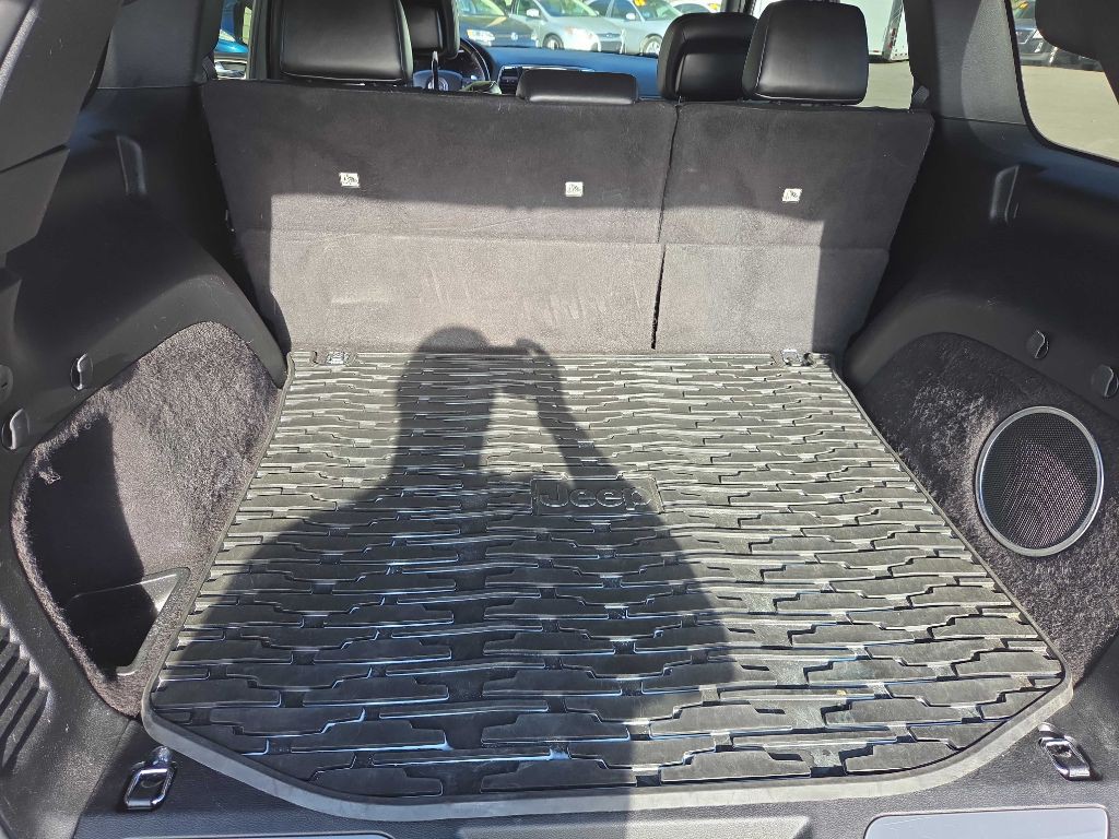 2015 Jeep Grand Cherokee Image 30