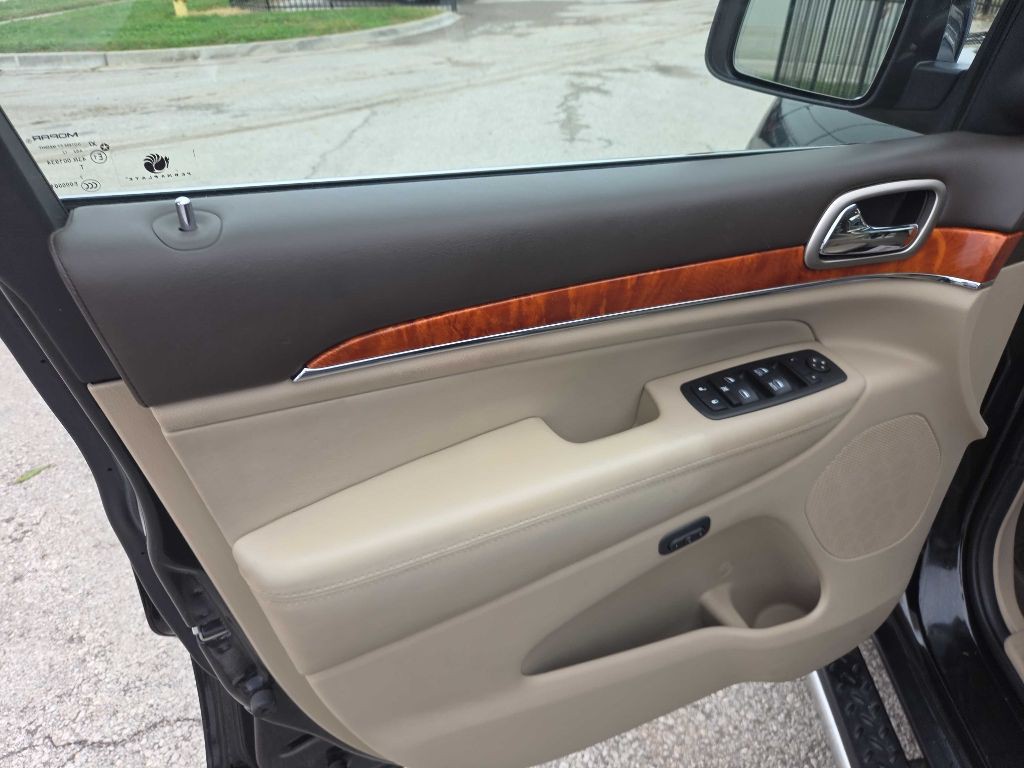 2013 Jeep Grand Cherokee Image 10