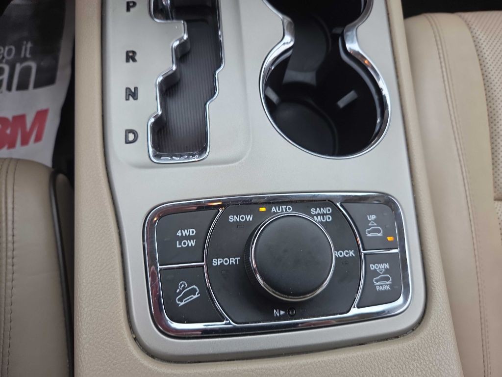 2013 Jeep Grand Cherokee Image 19