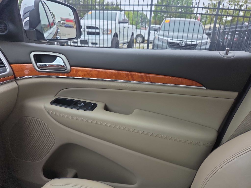 2013 Jeep Grand Cherokee Image 22