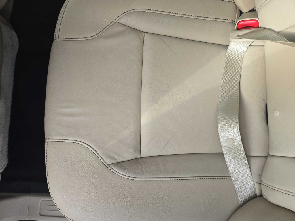 2017 Ford Taurus Image 17