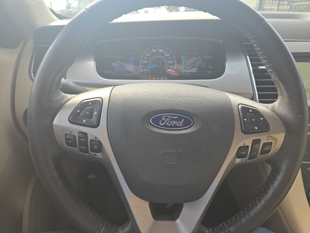 2017 Ford Taurus Image 26