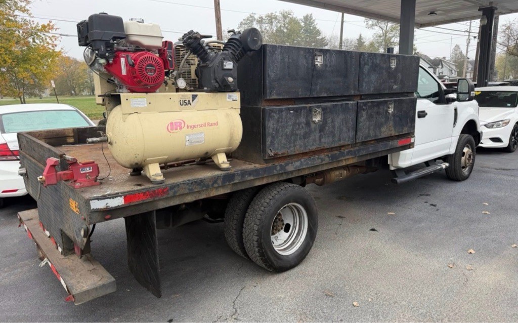 2019 Ford F-350 Image 3